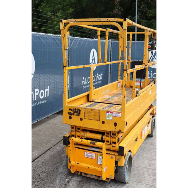 2012 Haulotte COMPACT 8-48085045