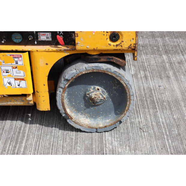 2012 Haulotte COMPACT 8-48085048