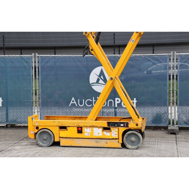 2012 Haulotte COMPACT 8-48085060