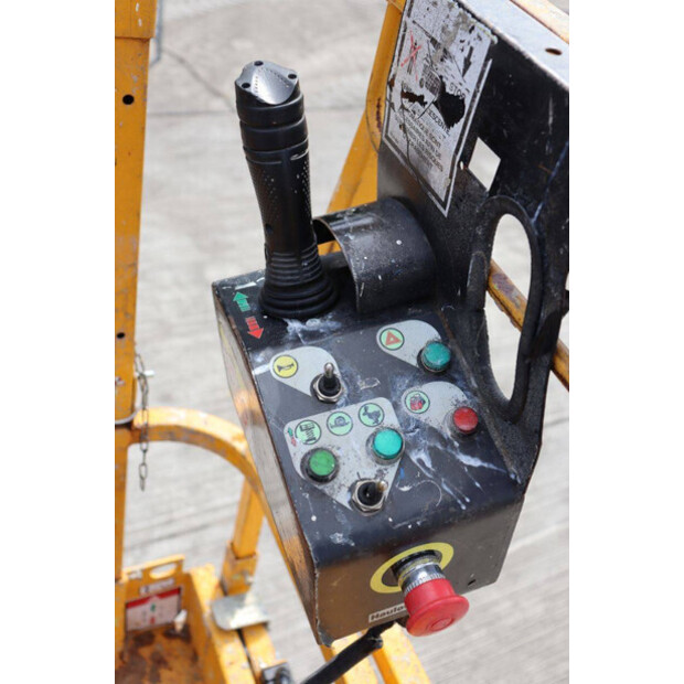 2012 Haulotte COMPACT 8-48085066
