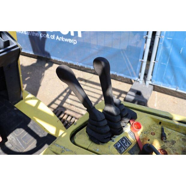 1996 Hyster H3.20XML-48085334