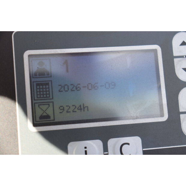 2016 BT Reflex-48085401