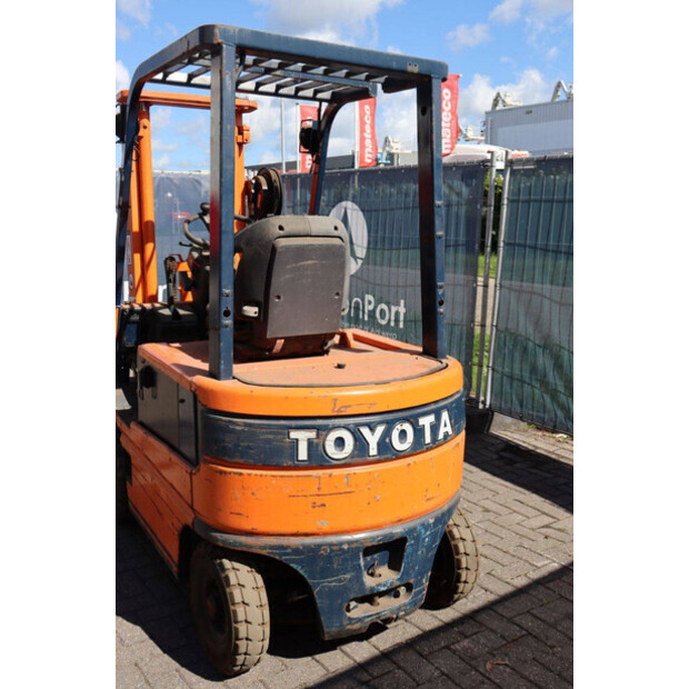 Toyota FBM16-48085457