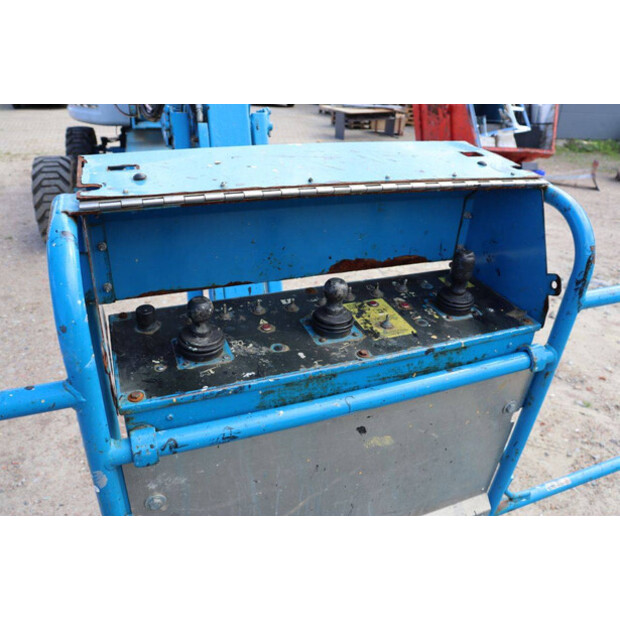 2008 Genie S-65-48085571