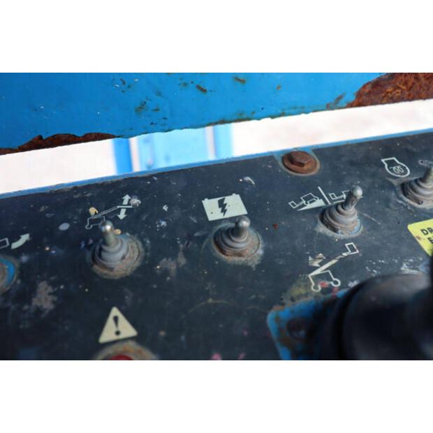 2008 Genie S-65-48085577