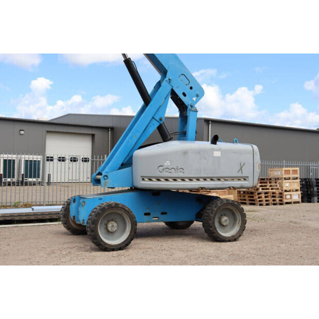 2008 Genie S-65-48085582