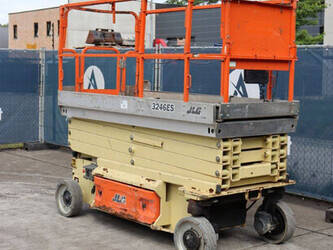 2008-jlg-3246es-1466674-48085586