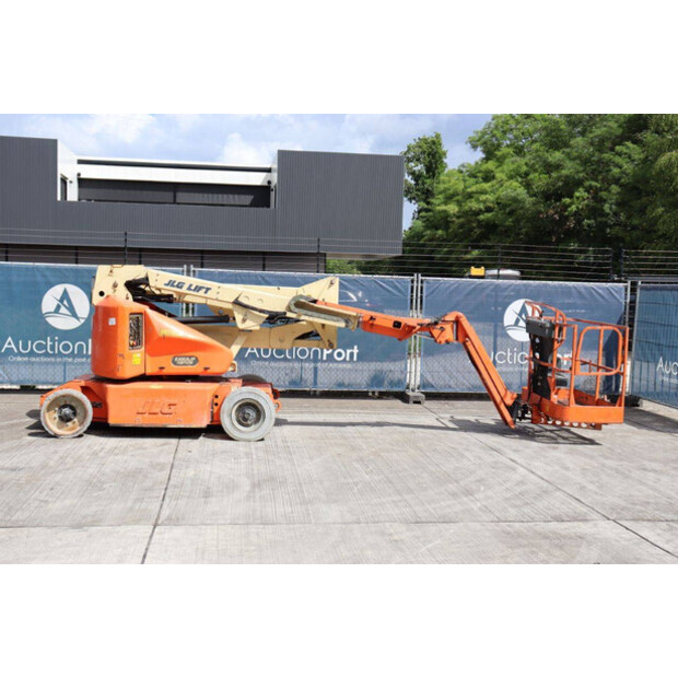 2006 JLG E400AJPN-48085622