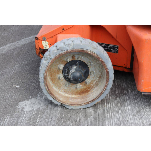 2006 JLG E400AJPN-48085636