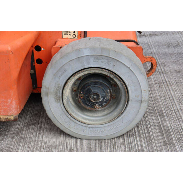2006 JLG E400AJPN-48085637