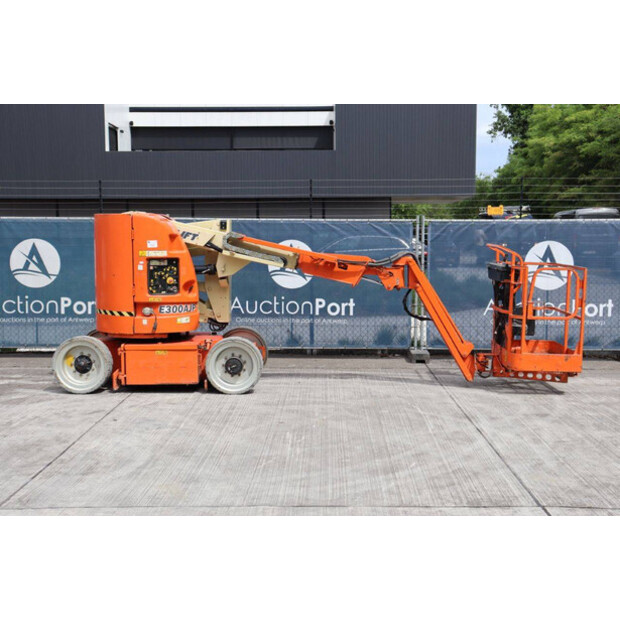 2007 JLG E300AJP-48085662
