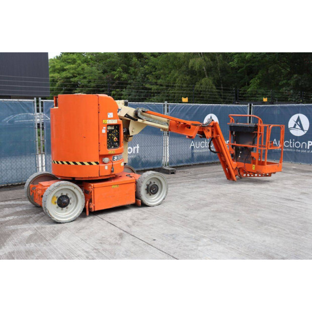2007 JLG E300AJP-48085669