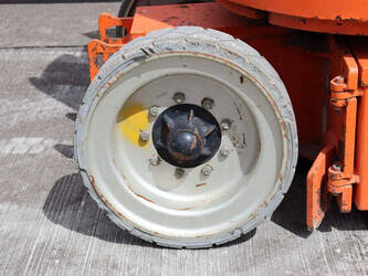 2007-jlg-e300ajp-1466676-48085672