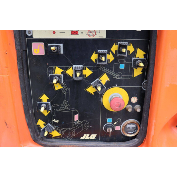 2007 JLG E300AJP-48085690