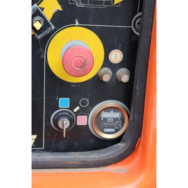 2007 JLG E300AJP-48085694