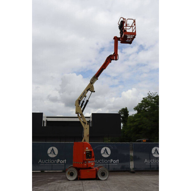 2007 JLG E300AJP-48085696