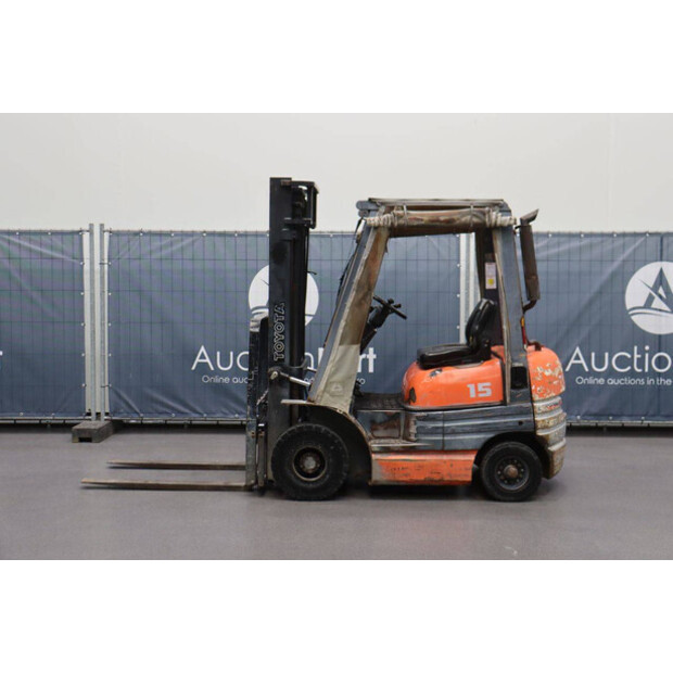 Toyota 15-48086148