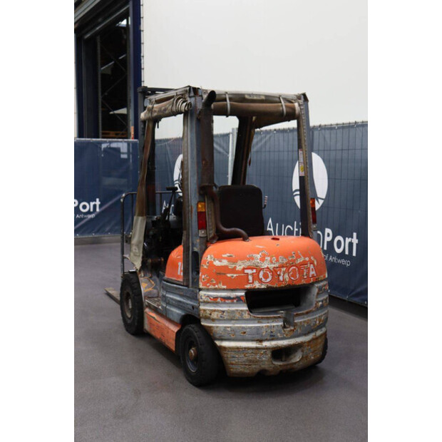 Toyota 15-48086150