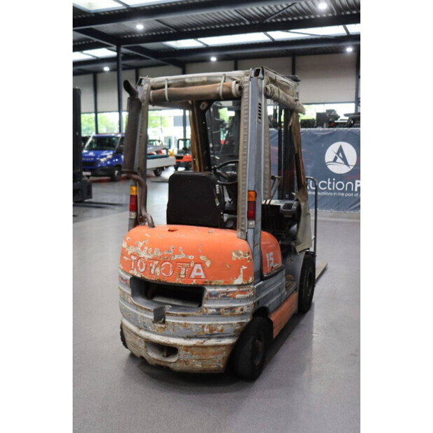 Toyota 15-48086152