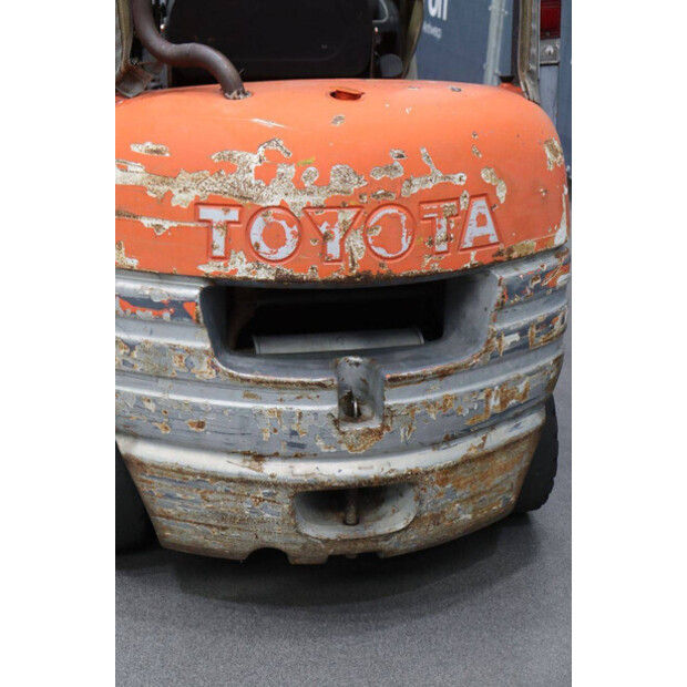 Toyota 15-48086163