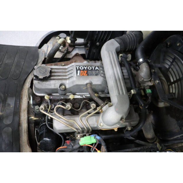 Toyota 15-48086176