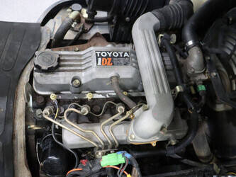 toyota-15-1466689-48086176