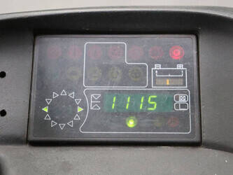 2005-linde-e14-1466693-48086309