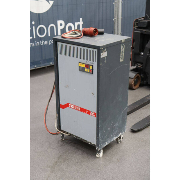 2017 Linde R16X-03-48086325