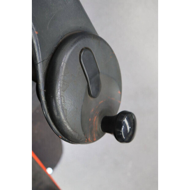 2017 Linde R16X-03-48086334