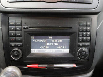 2014-mercedes-benz-vito-110cdi-1466715-48086999