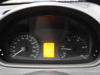 2014-mercedes-benz-vito-110cdi-1466715-48087002