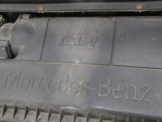 2014-mercedes-benz-vito-110cdi-1466715-48087016
