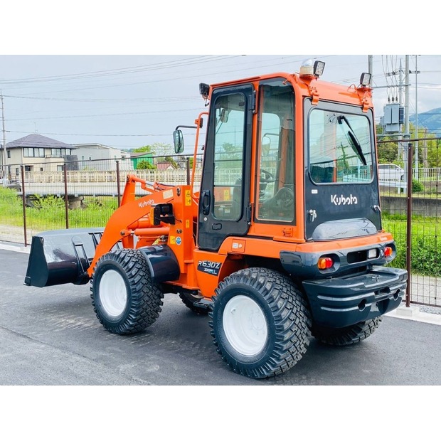 2015 KUBOTA R630Z-48087418