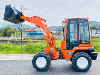 2015-kubota-r630z-48087420