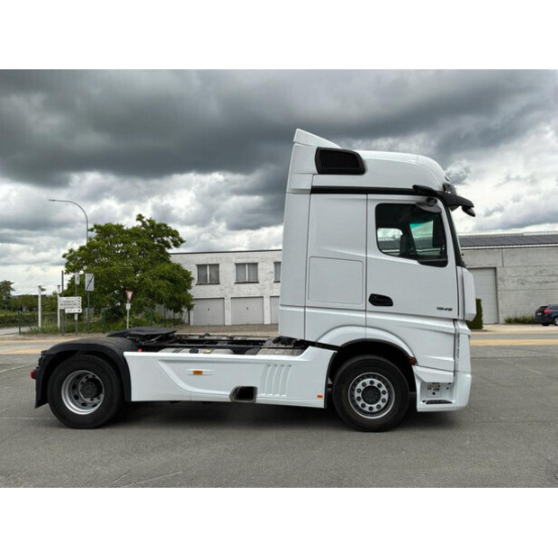 2024 Mercedes-Benz Actros 1945-48088192