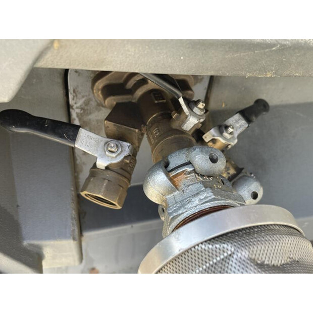 2015 Atlas-Copco XAS 87-48088259