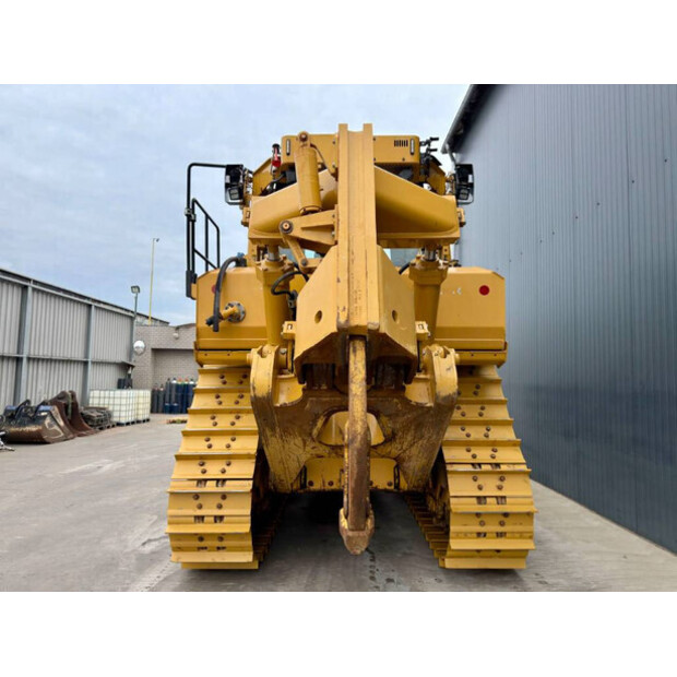 2017 كاتربيلر D8T-48090186