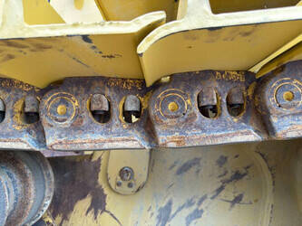 2017-caterpillar-d8t-1466891-48090208