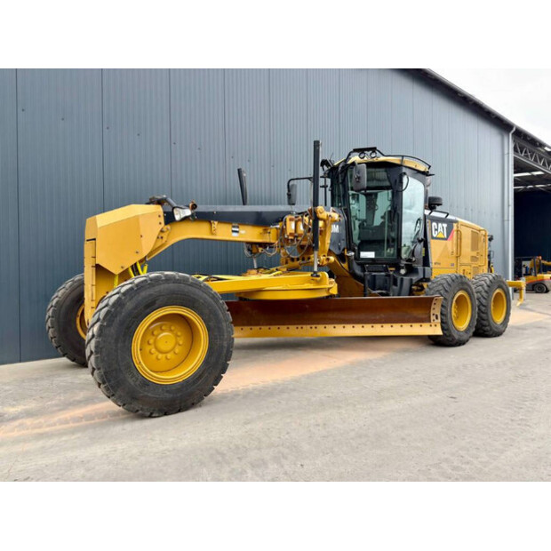 2011 Caterpillar 140M2-48090232