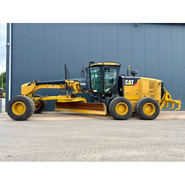 2011 Caterpillar 140M2-48090236