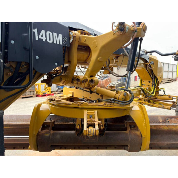 2011 Caterpillar 140M2-48090257