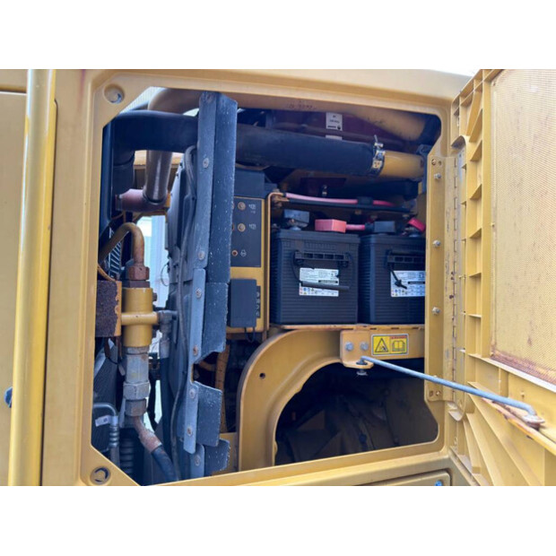 2011 Caterpillar 140M2-48090259