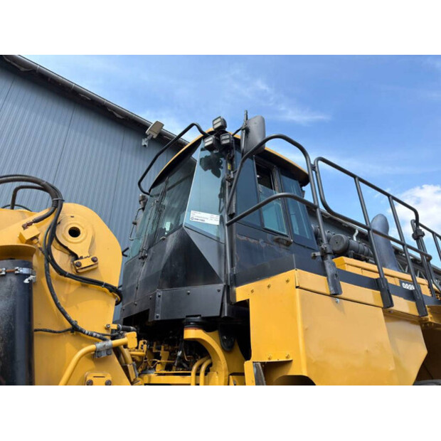 2019 Caterpillar 988K-48090643