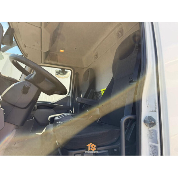2017 DAF FA LF 320-48091070