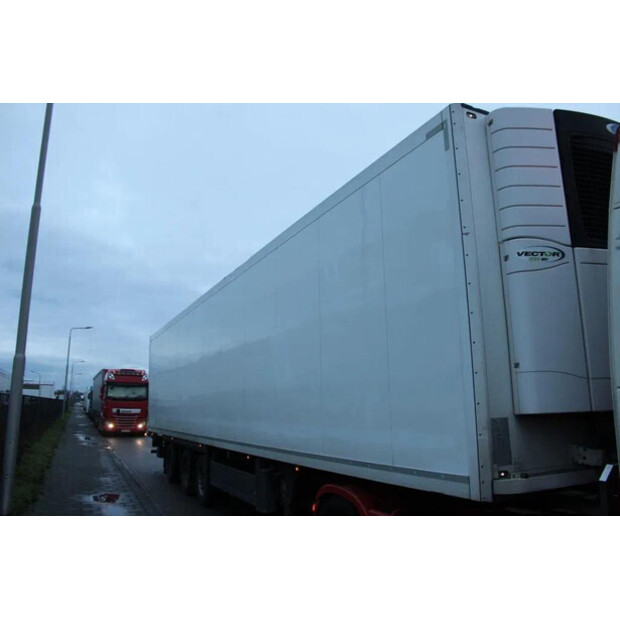 2014 Schmitz Cargobull 3-48091126
