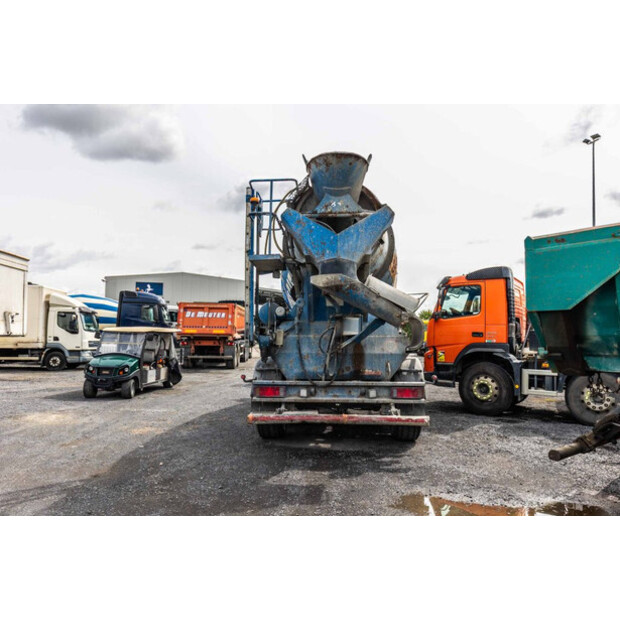 2018 Liebherr 12M3-48091153