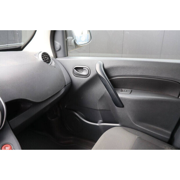 2020 رينو Kangoo-48091453