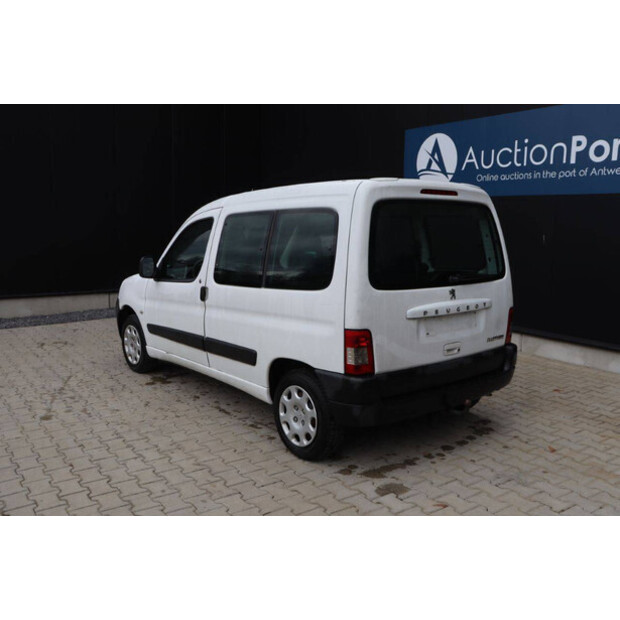 2007 Peugeot PARTNER-48091704