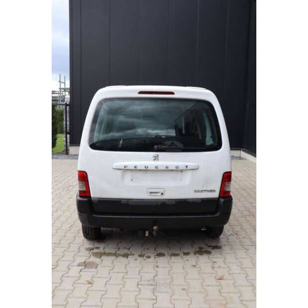2007 Peugeot PARTNER-48091705