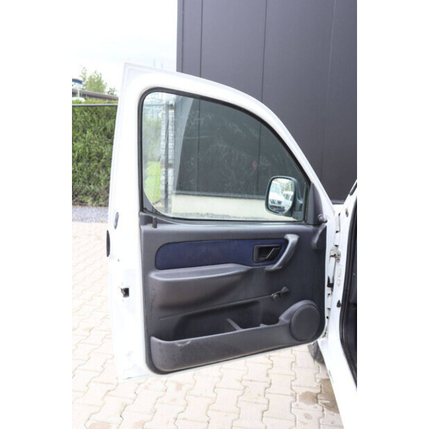 2007 Peugeot PARTNER-48091717